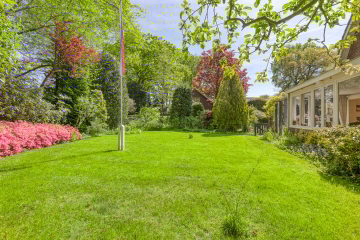 Photo 36 of Duinweg 19