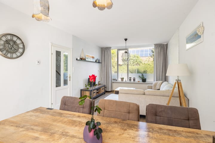 Photo 9 of Wilhelminastraat 103