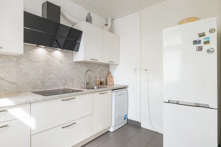 Photo 11 of Wilhelminastraat 103