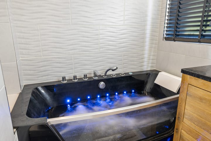 Photo 24 of Wilhelminastraat 103