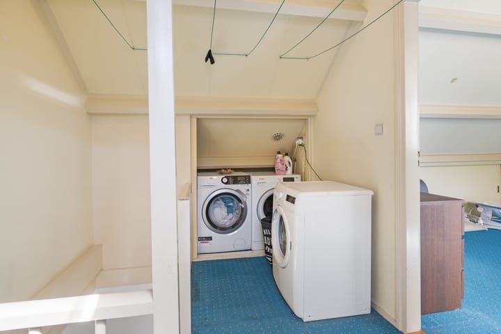 Photo 26 of Wilhelminastraat 103