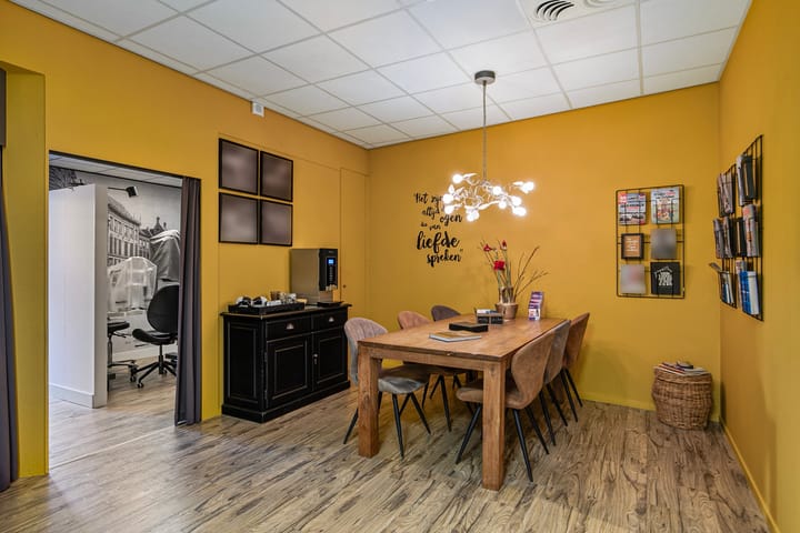 Photo 40 of Houtmarkt 65