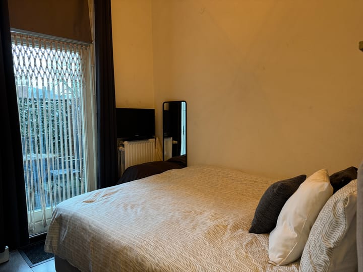 Foto 13 van van Welderenstraat 131