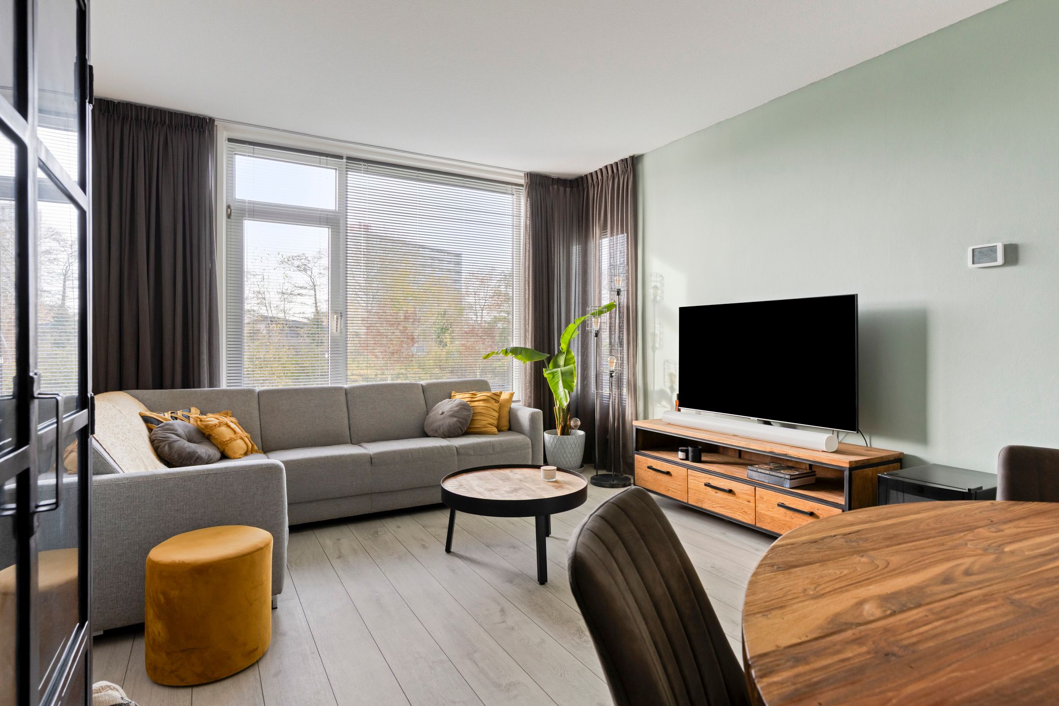 Photo 6 of Schaepmanstraat 113