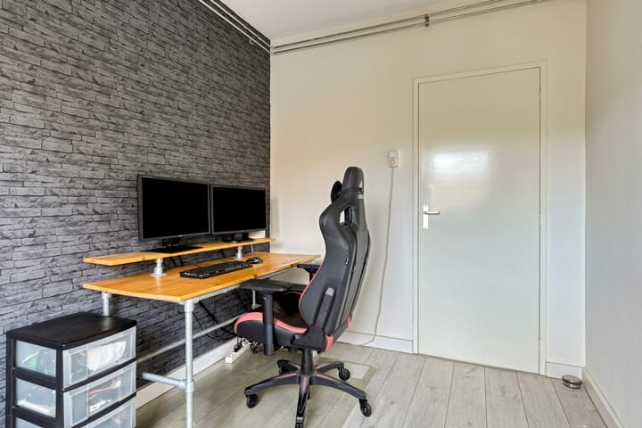 Photo 19 of Schaepmanstraat 113