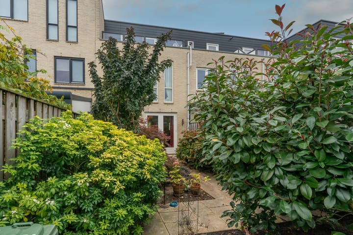 Foto 27 van Groot-Brittanniëstraat 74