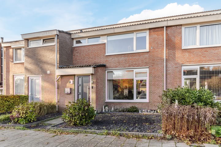 Photo 3 of Kamperfoelielaan 59