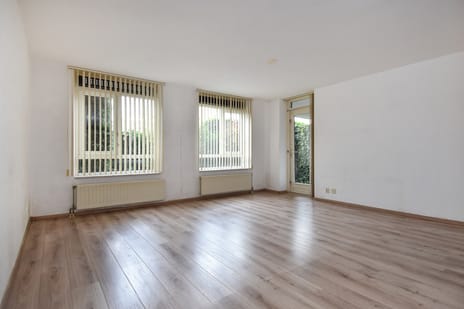 Acaciazoom thumbnail