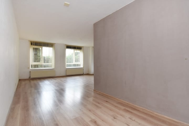 Foto 15 van Acaciazoom 61