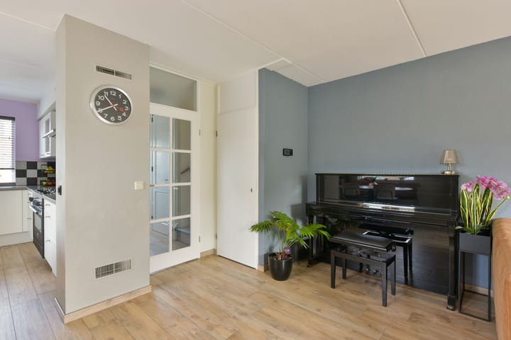 Photo 3 of Bertus Aafjeshof 87