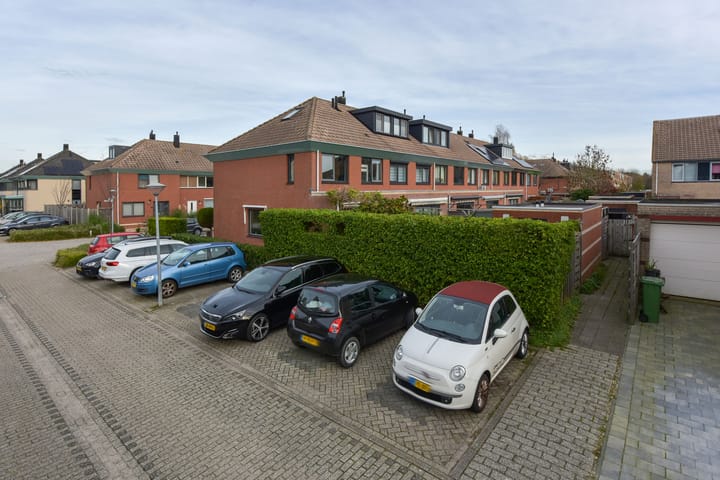 Photo 31 of Bertus Aafjeshof 87