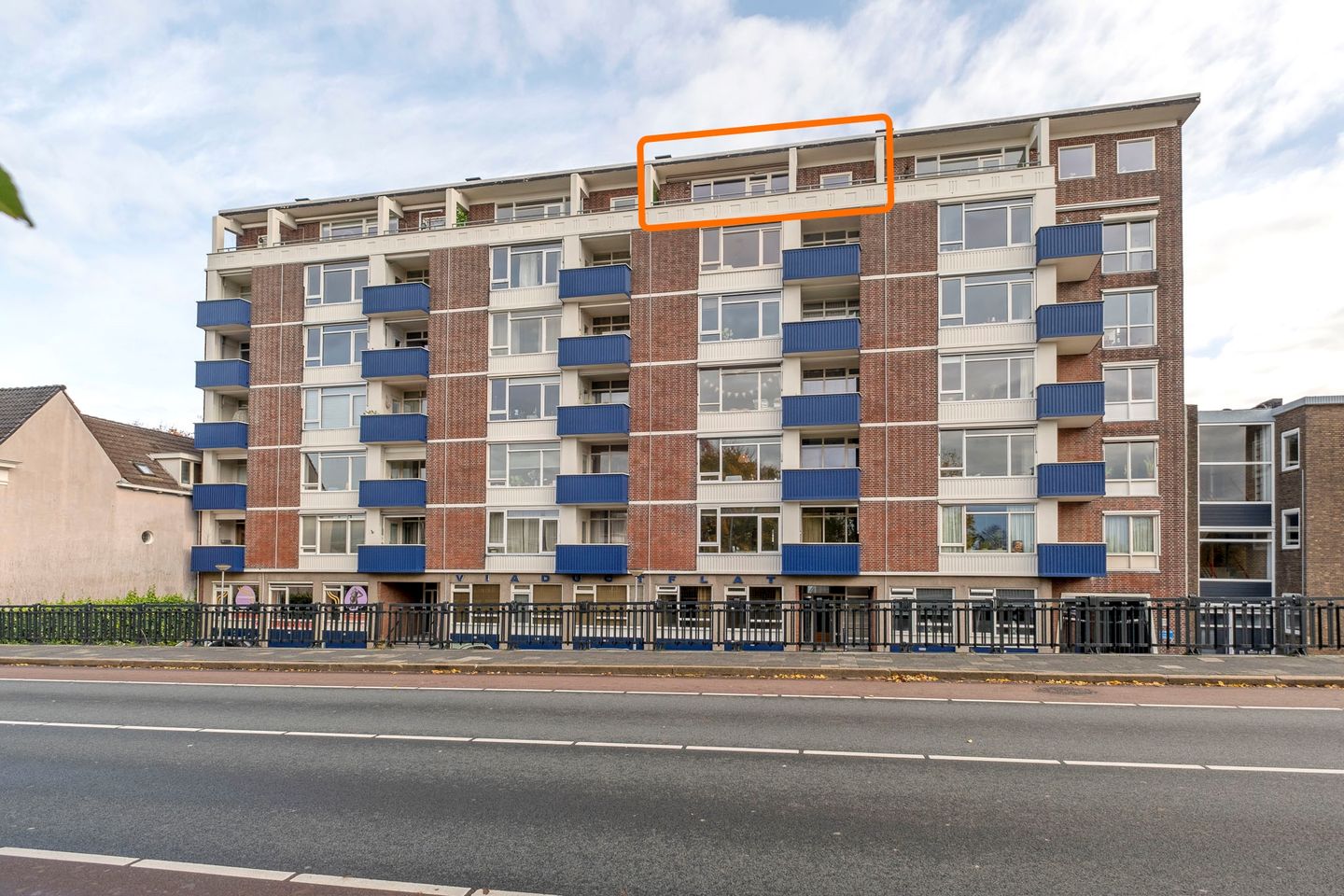 Photo 1 of Hereweg 12-F