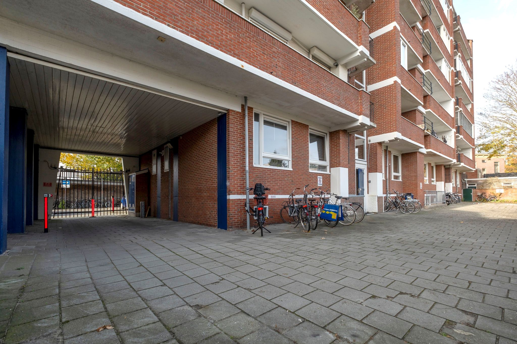 Photo 33 of Hereweg 12-F