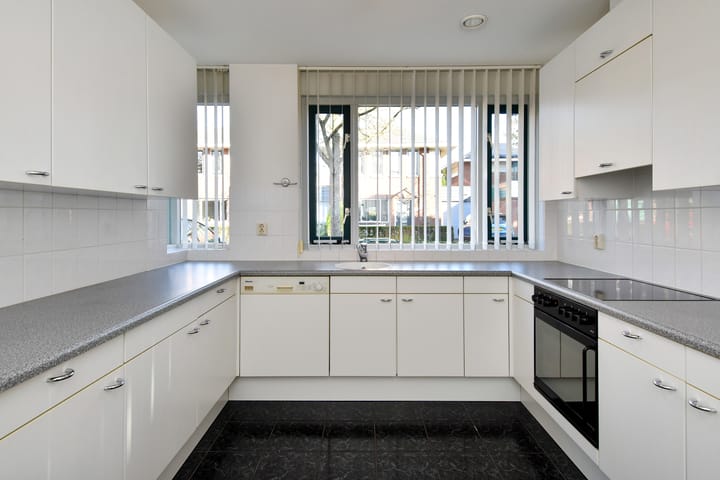 Foto 14 van van Vredenburchweg 56-A