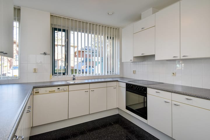 Foto 15 van van Vredenburchweg 56-A