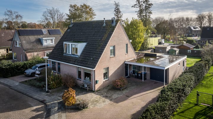 Photo 28 of Schoolstraat 25