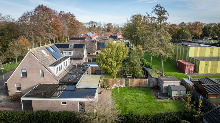 Photo 30 of Schoolstraat 25