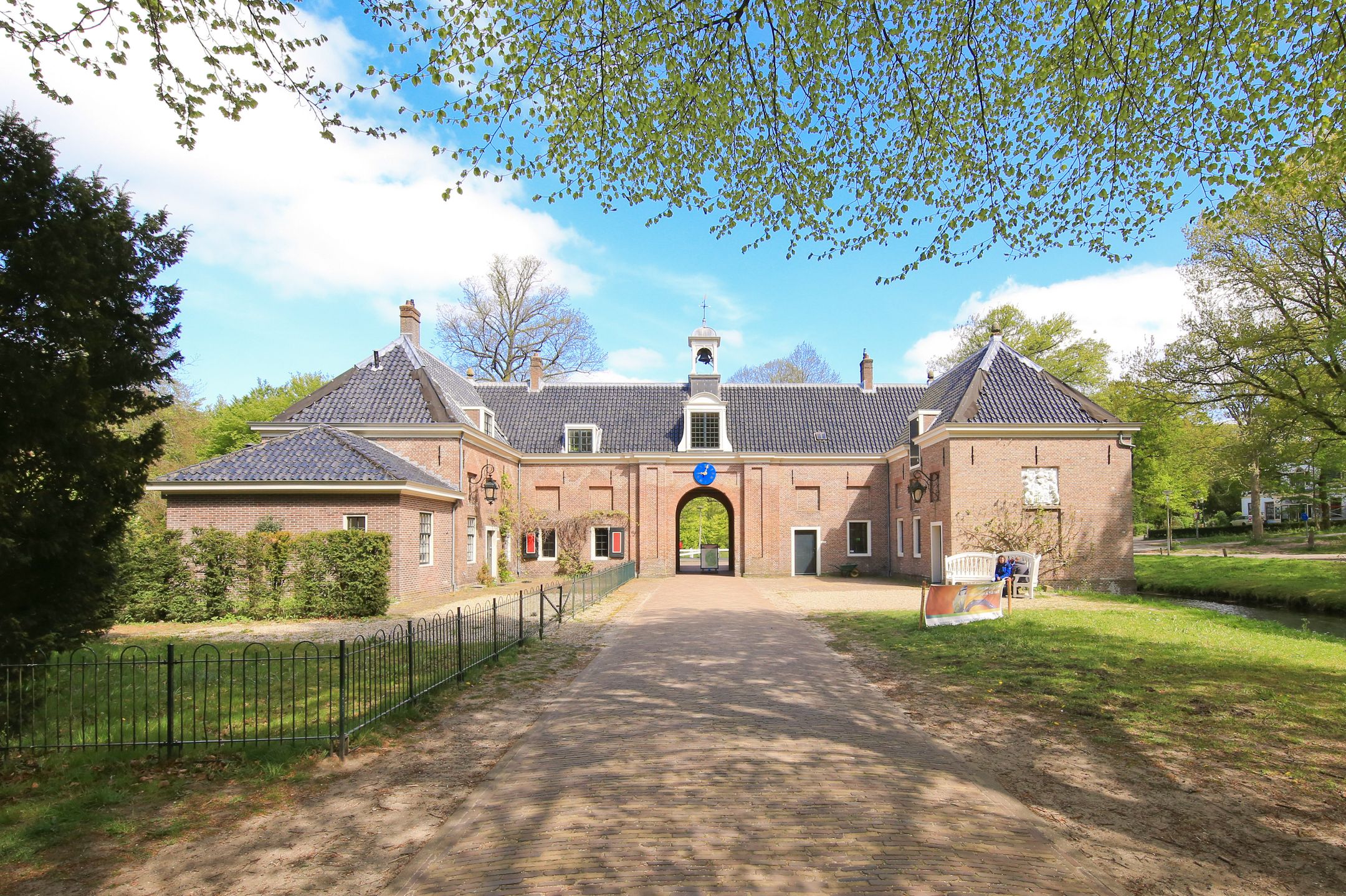 Photo 42 of Dompvloedslaan 56