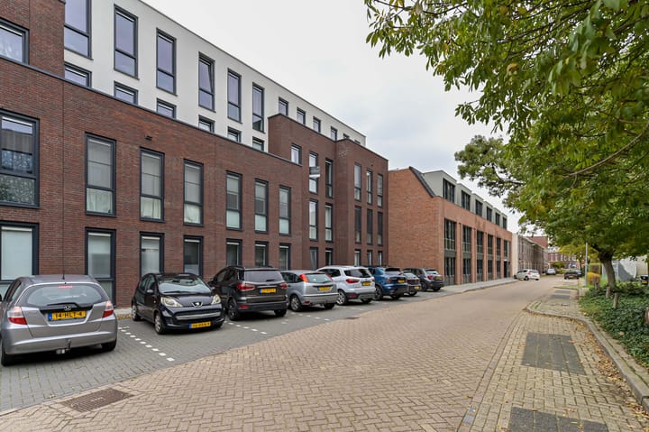 Foto 4 van Ernst Casimirstraat 94
