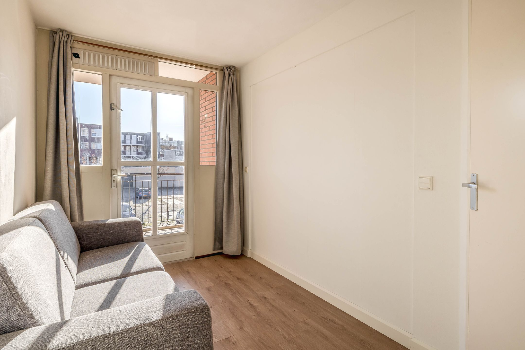 Foto 36 van Kluisstraat 50