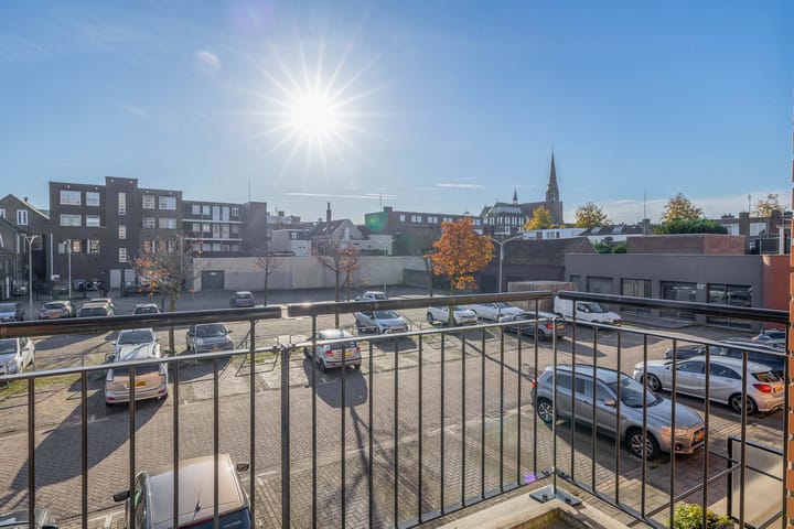 Foto 37 van Kluisstraat 50