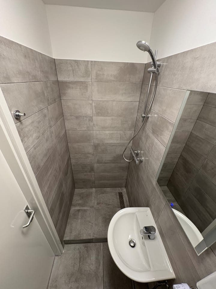 Photo 11 of Amsterdamsestraatweg 574