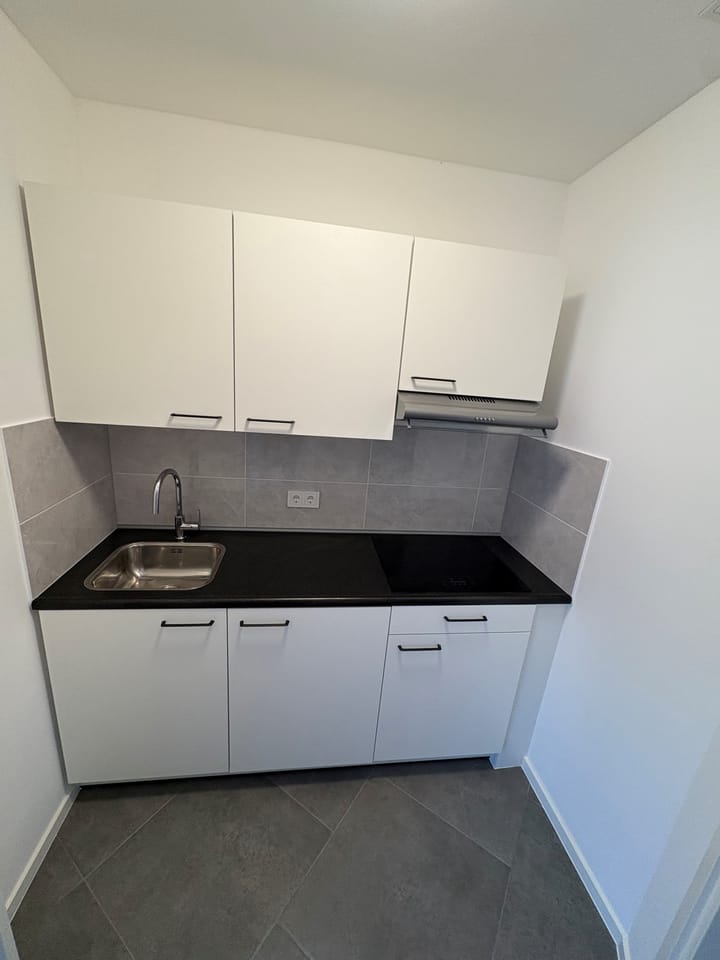 Photo 26 of Amsterdamsestraatweg 574