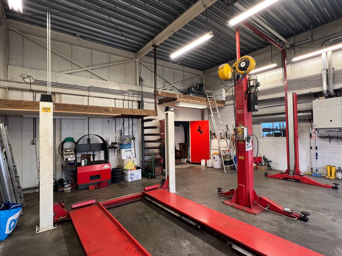 Bekijk foto 4 van Roozenburglaan 234