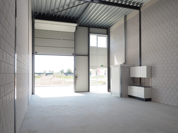 Industrieweg 4-j, Elst (GE)