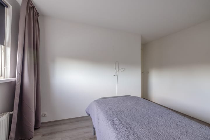 Photo 21 of Burmaniastraat 39