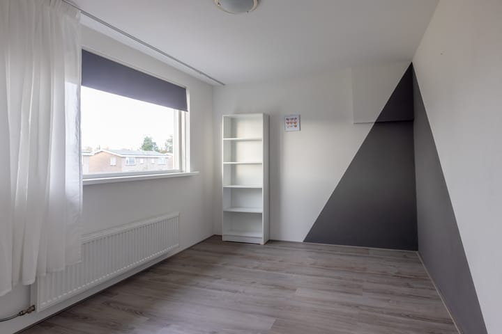 Photo 22 of Burmaniastraat 39