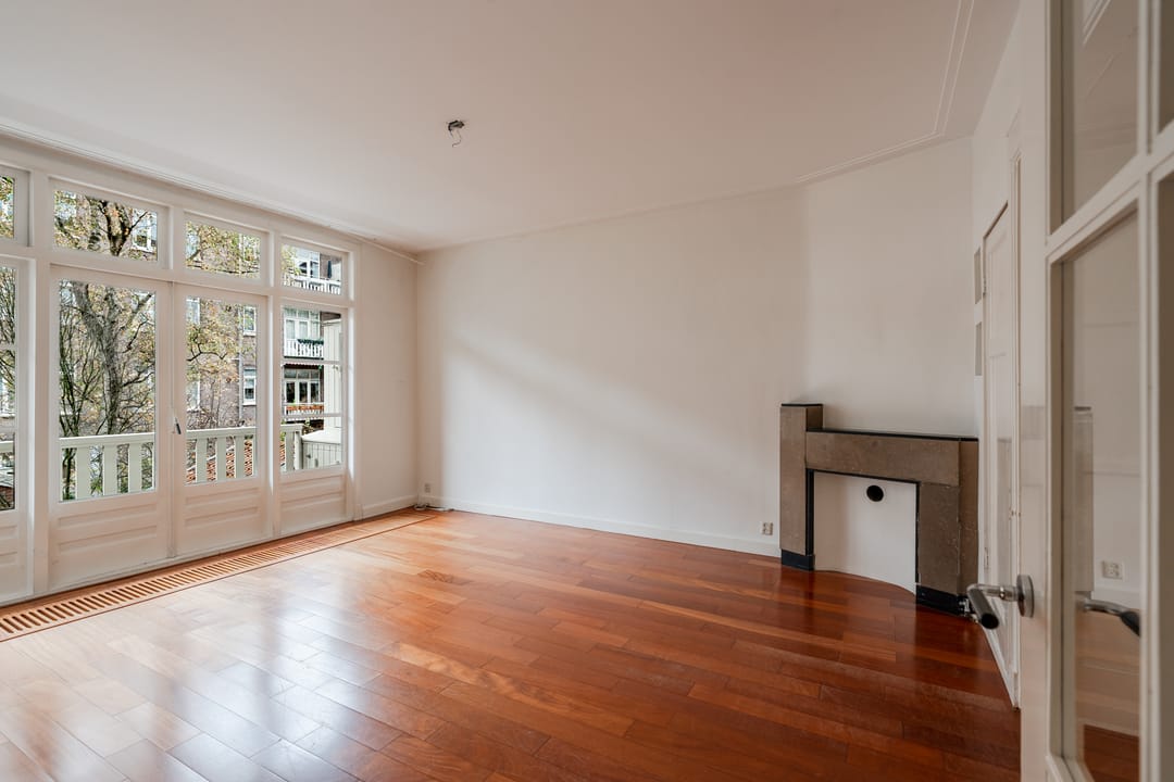 Photo 11 of Milletstraat 24-1