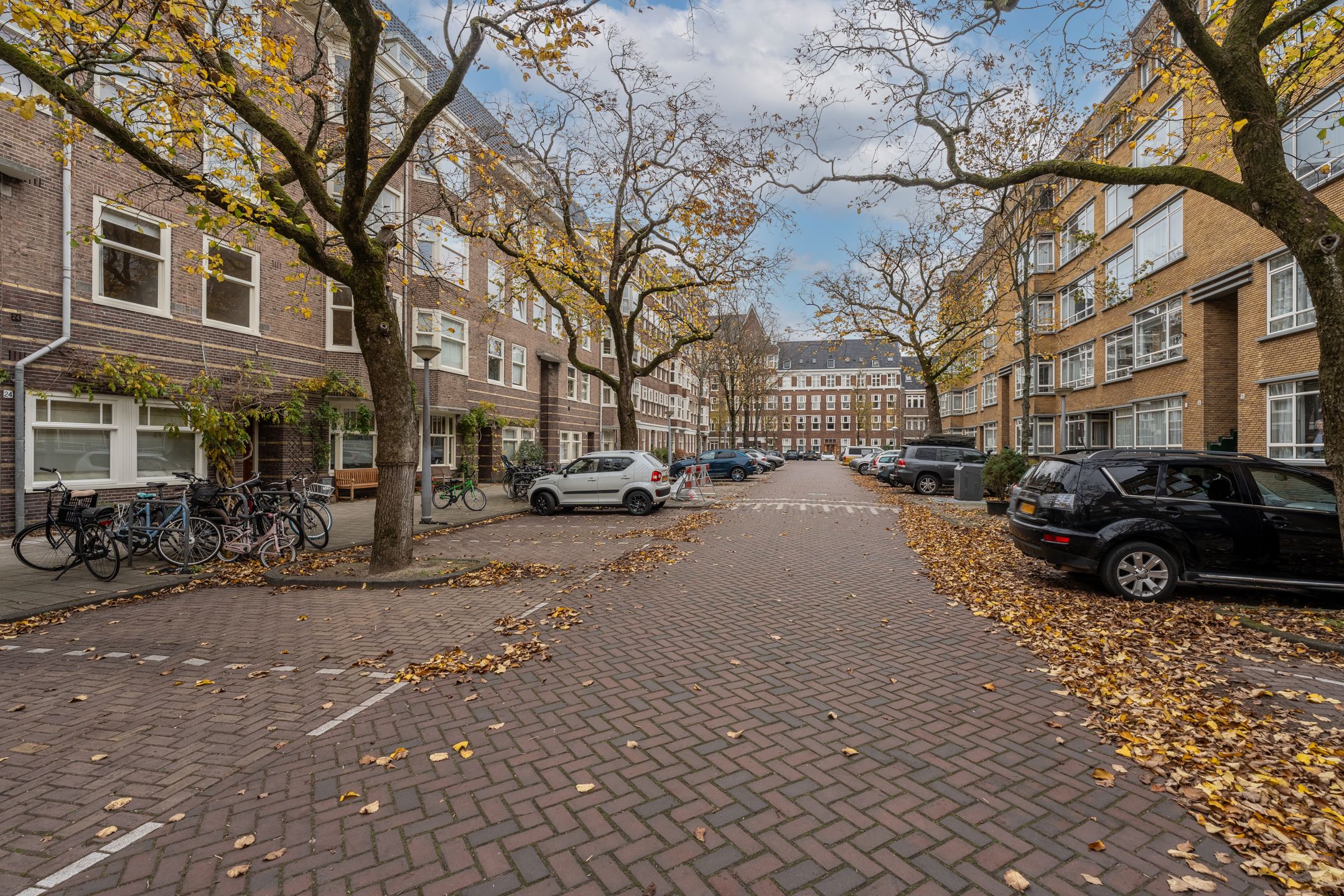 Photo 33 of Milletstraat 24-1