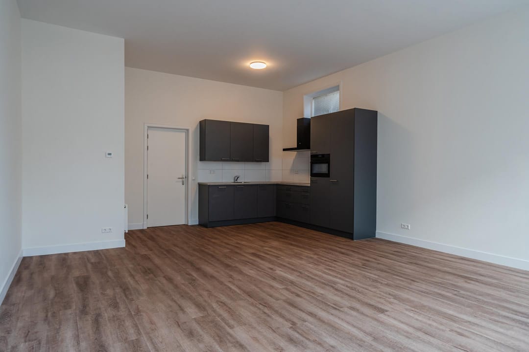 Photo 8 of Langestraat 87-A