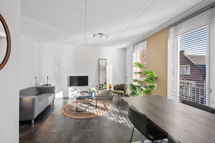 Photo 5 of Emmastraat 41-F