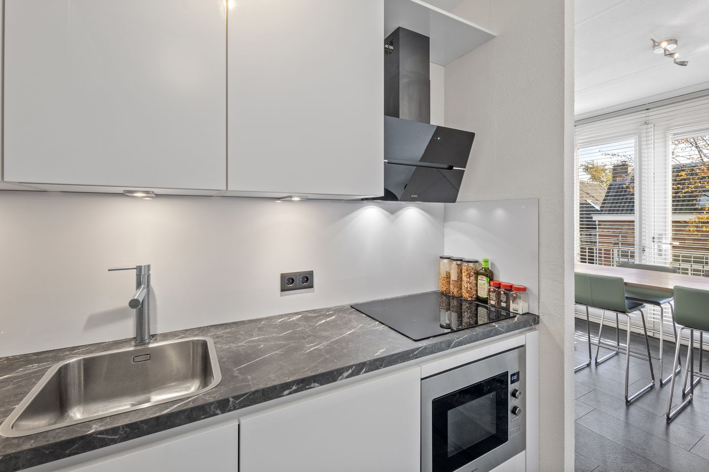 Foto 14 van Emmastraat 41-F