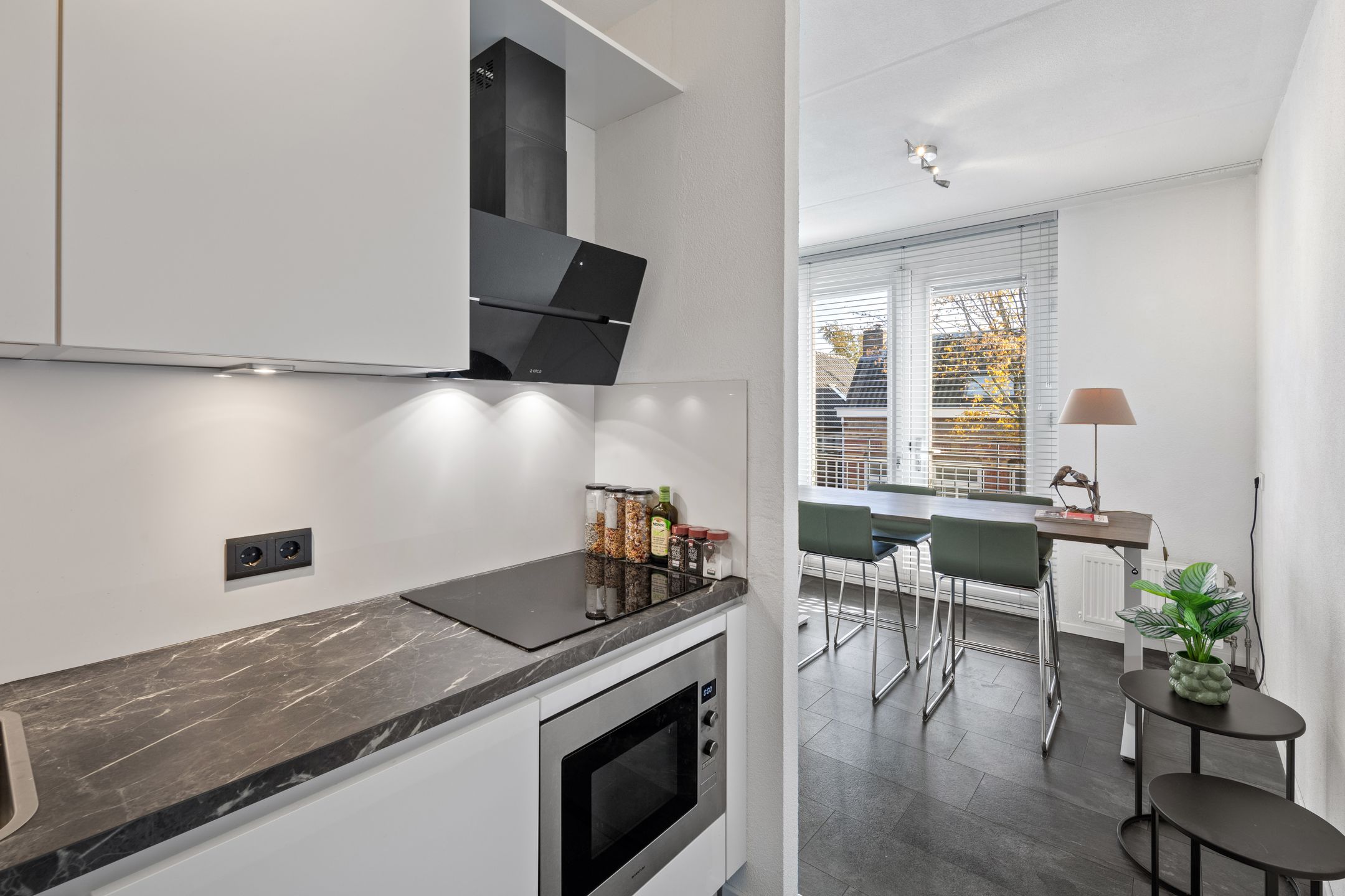 Foto 15 van Emmastraat 41-F