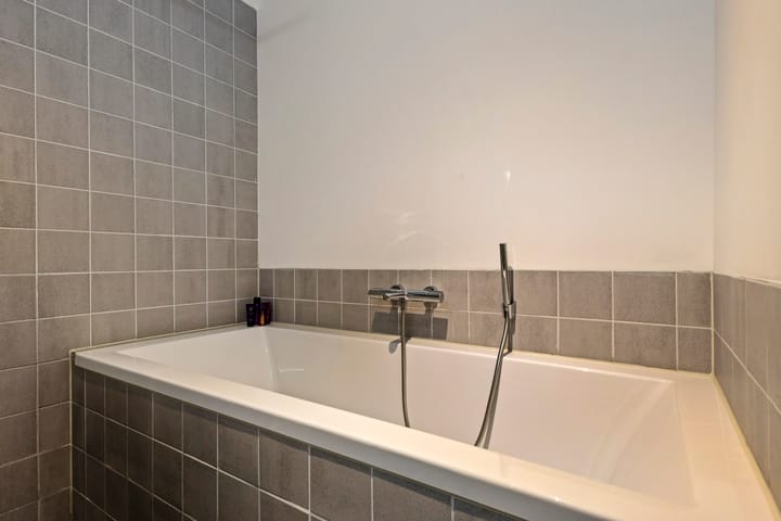 Foto 22 van Emmaplein 49