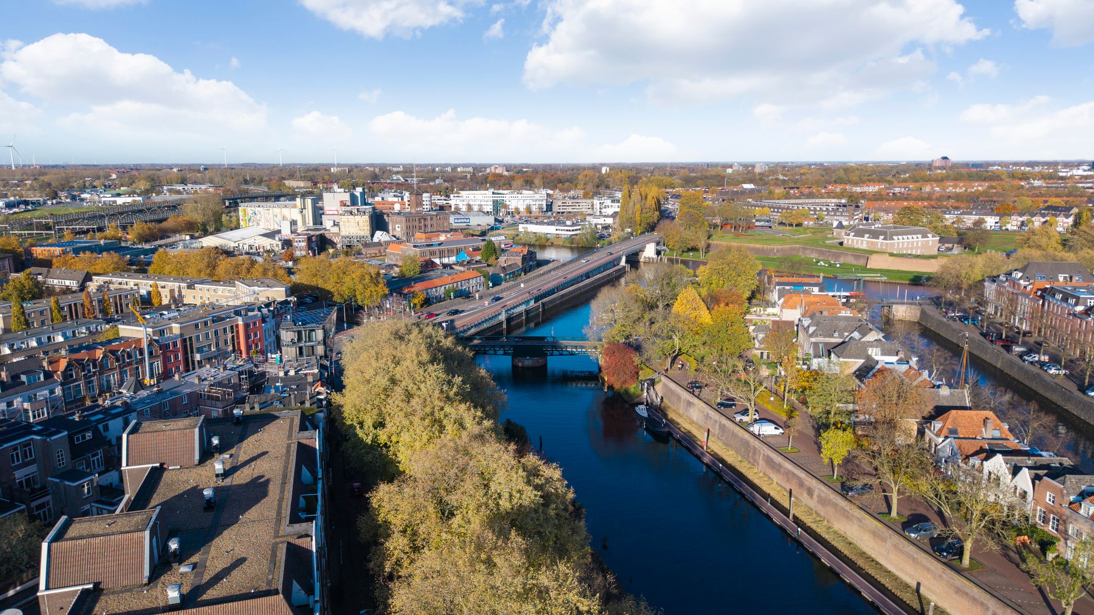 Foto 33 van Emmaplein 49