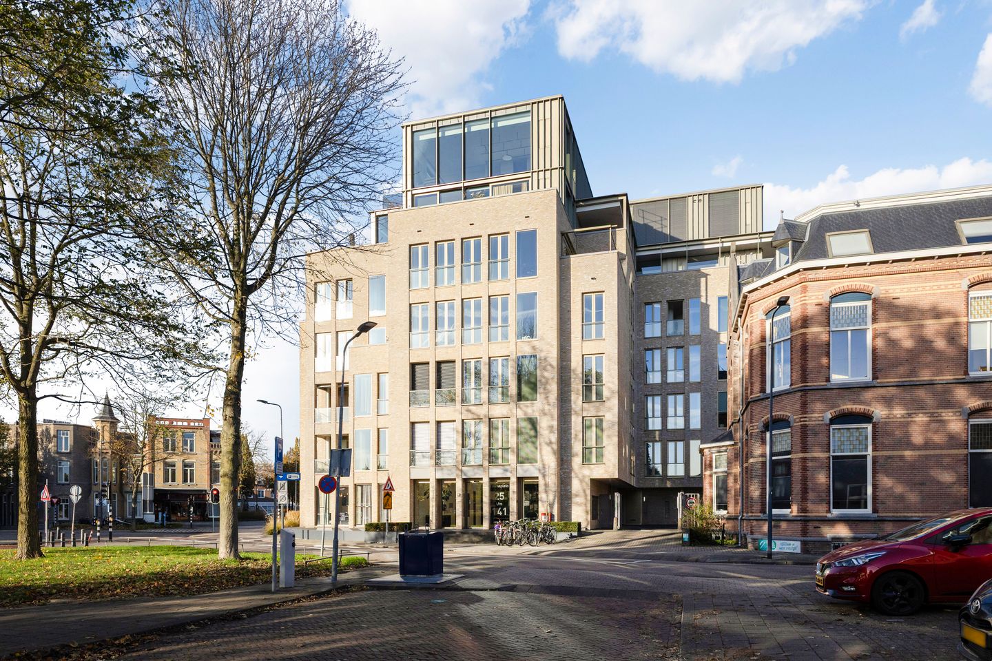 Foto 34 van Emmaplein 49