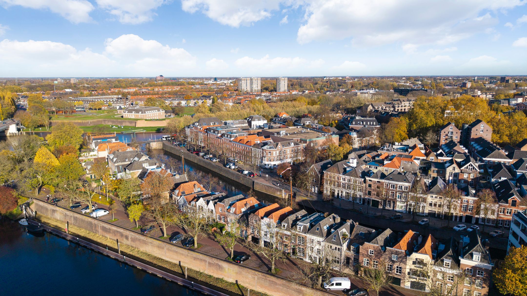 Foto 36 van Emmaplein 49