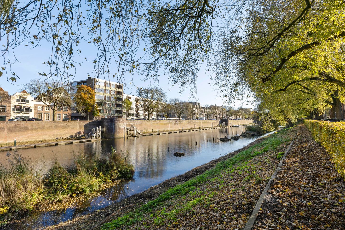 Foto 40 van Emmaplein 49