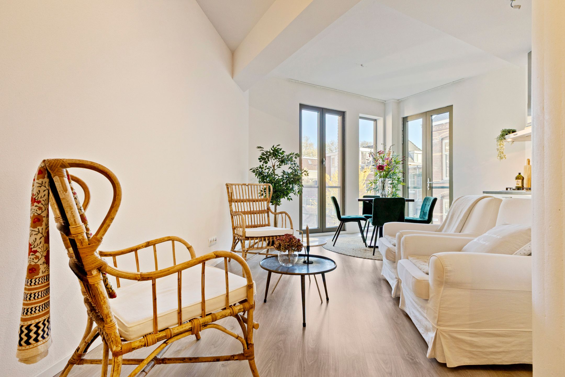 Foto 12 van Emmaplein 49