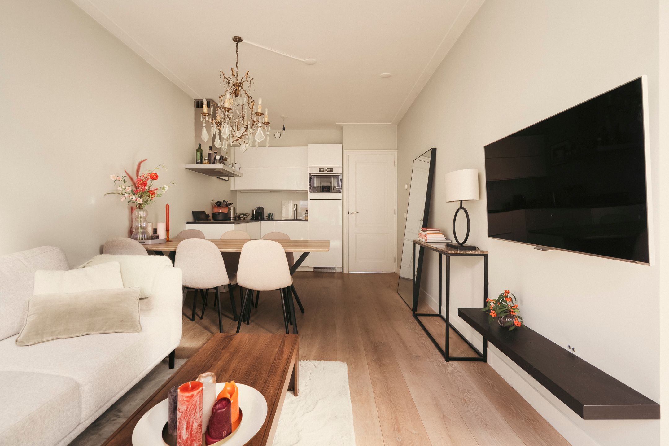 Photo 12 of Swammerdamstraat 59-1