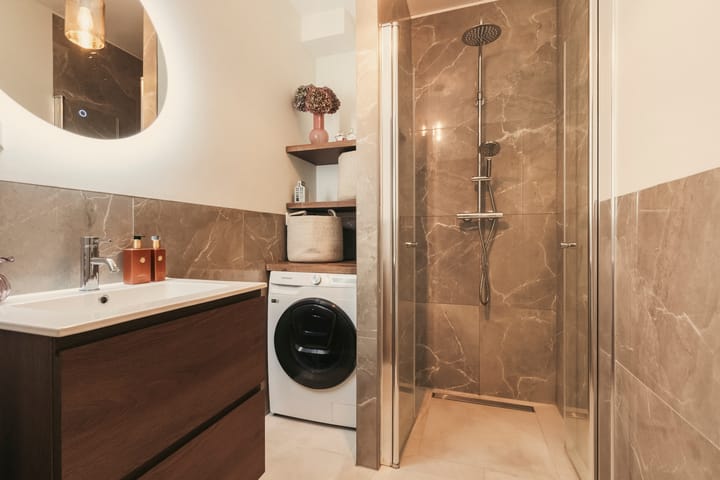 Photo 28 of Swammerdamstraat 59-1