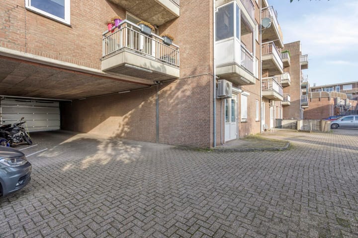 Foto 25 van Elsstraat 19