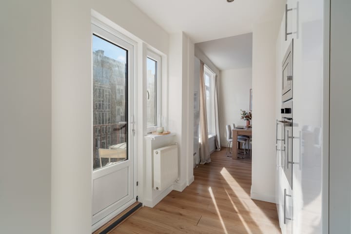 Foto 14 van Hekbootstraat 9-B