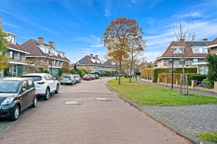 Foto 48 van Moermondstraat 2