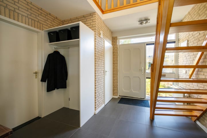 Photo 8 of Wilhelminastraat 77