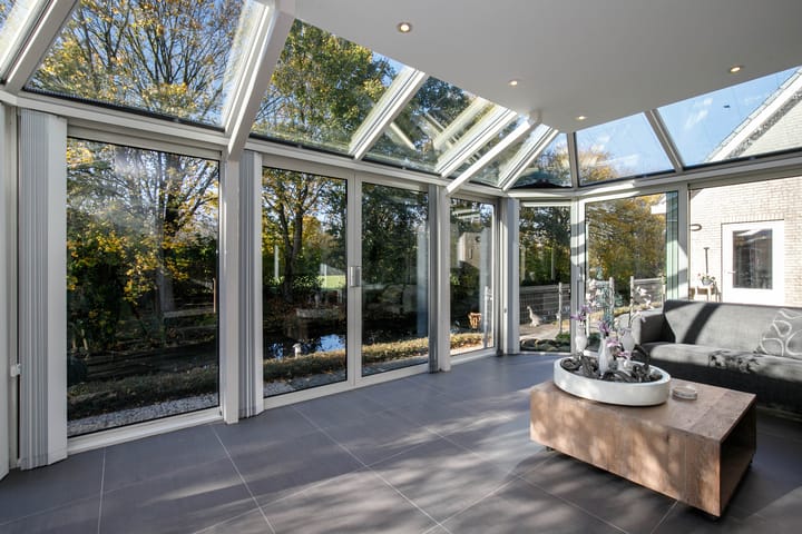 Photo 15 of Wilhelminastraat 77